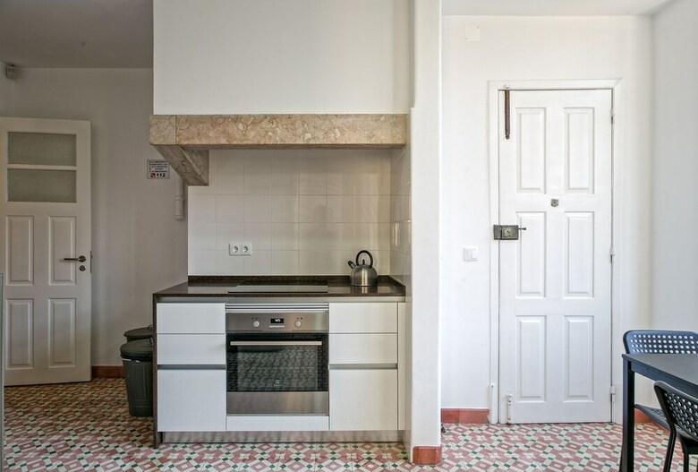 Hotel Home Out Rooms & Apartments