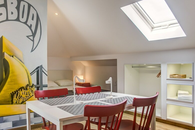 Hotel Home Out Rooms & Apartments