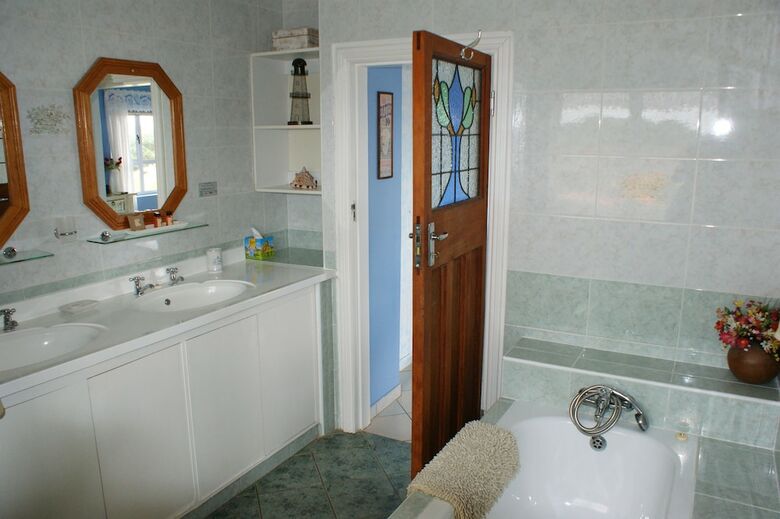 Hotel Africa Regent Guest House