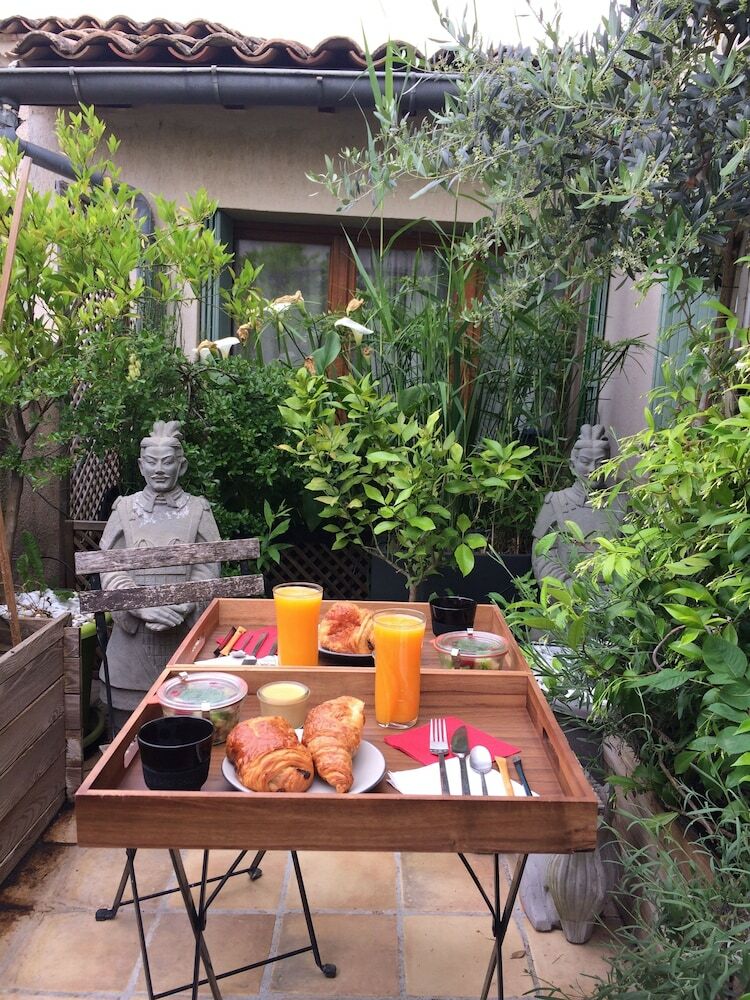 Hotel Nico Zen Home