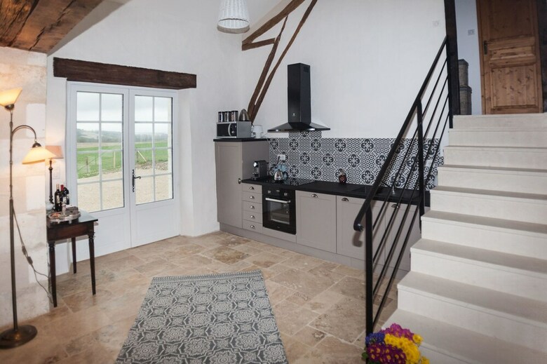 Le Prunier - In A Rural Location