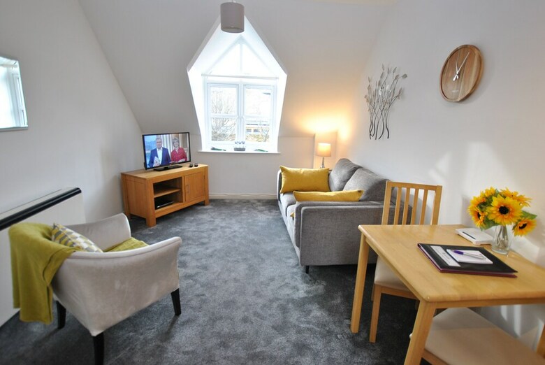 Apartamentos Alexandra Court 7