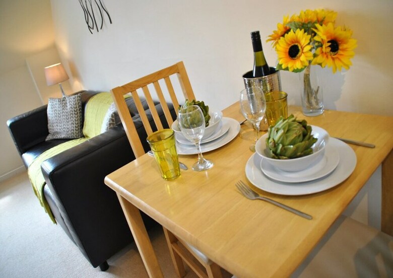 Apartamentos Alexandra Court 7