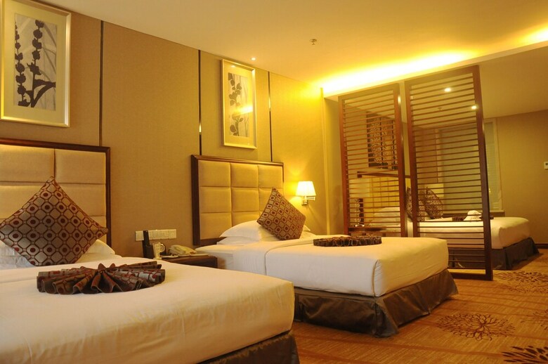 Country Garden Phoenix Suiet Hotel