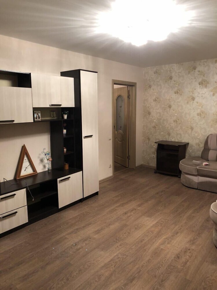 Apartment On Maksima Gorkogo 80 K1 - 73