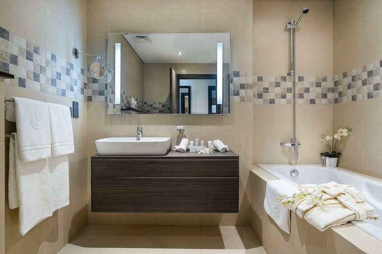 Aparthotel Centara West Bay Residences & Suites
