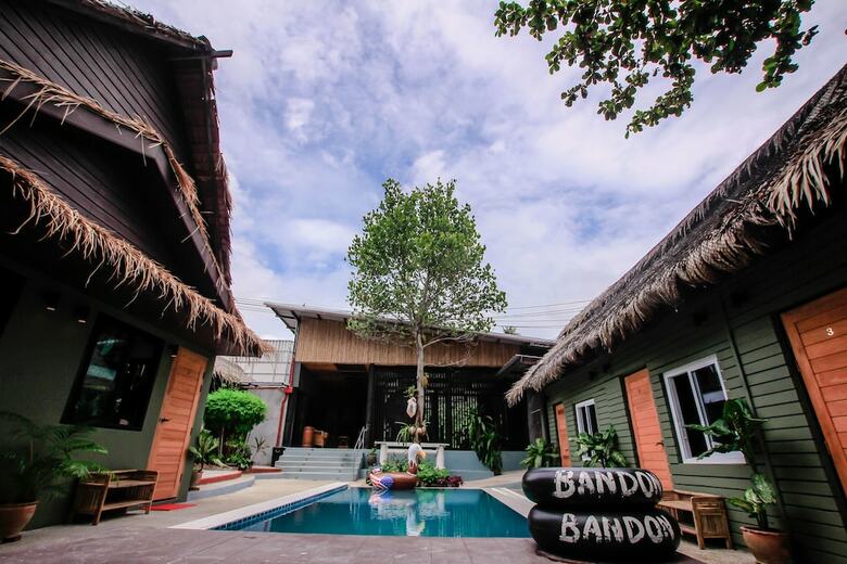 Hostal Bandon Beach Bar & Hostel - Adults Only