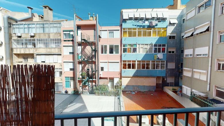 35 Penha de Franca Apartment
