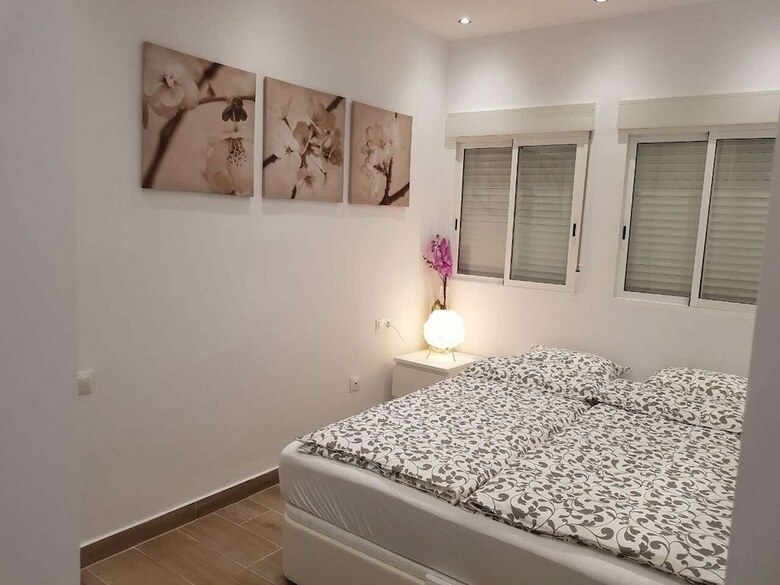 Boliches Apartment In First Line