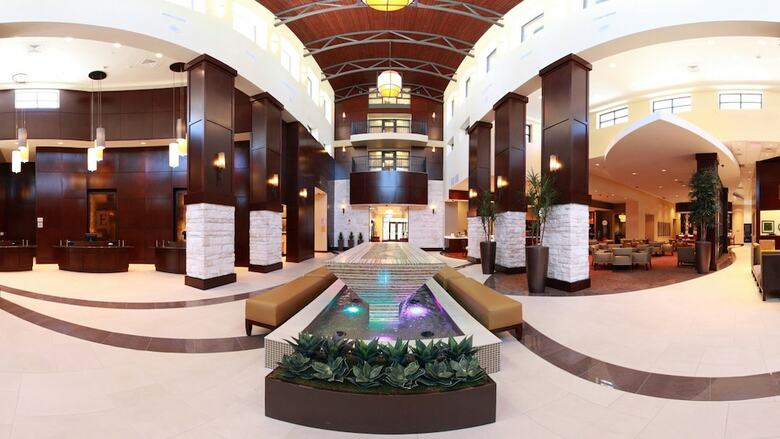 Hotel Embassy Suites By Hilton Savannah Airport