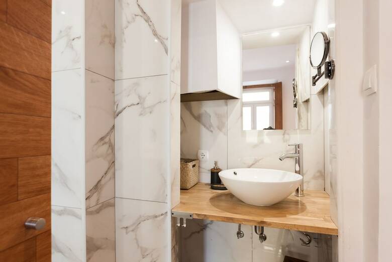 Rossio Vintage Two-bedroom Apartment - By Lu Holidays