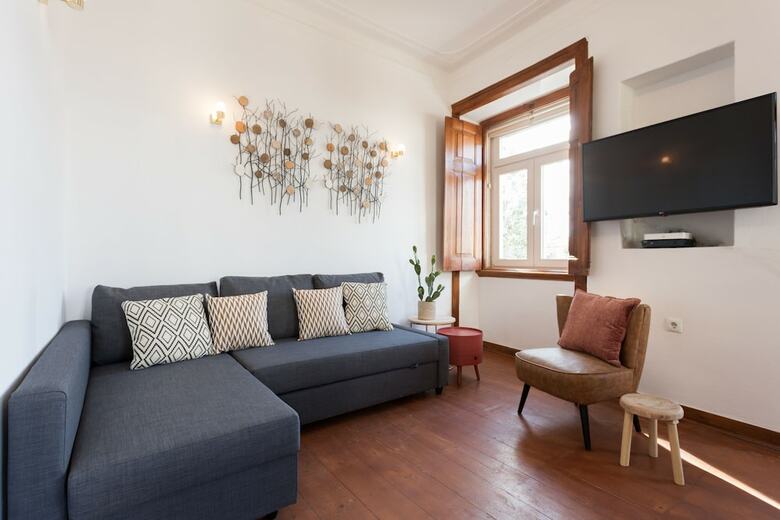 Rossio Vintage Two-bedroom Apartment - By Lu Holidays