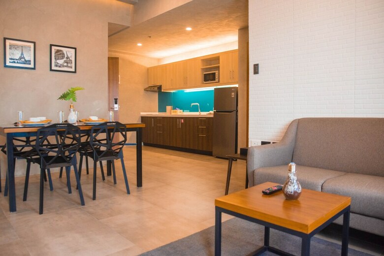 Aparthotel Upper Story Serviced Apartments