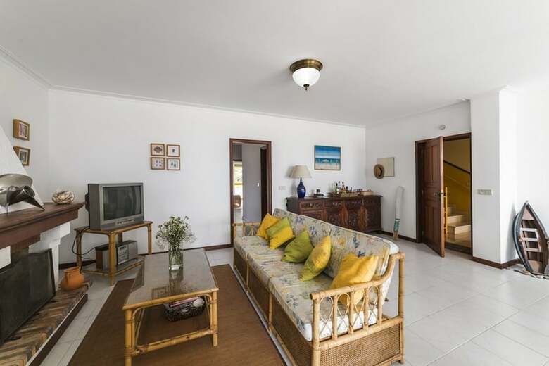 38 Rias View Apartment