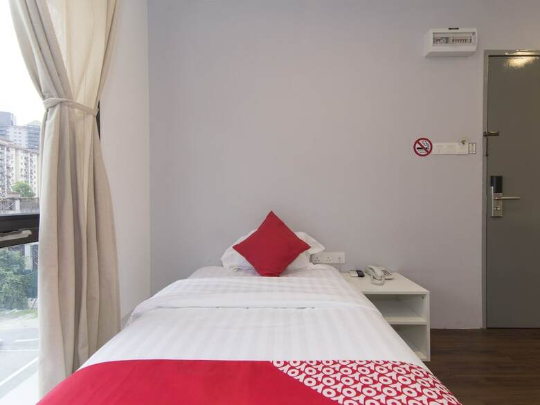 Fumah Hotel
