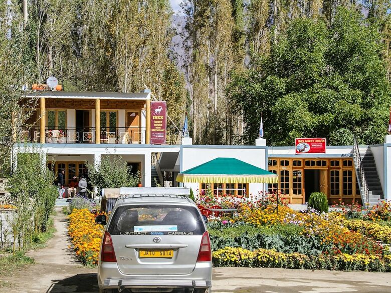 Hotel Ibex Guest House