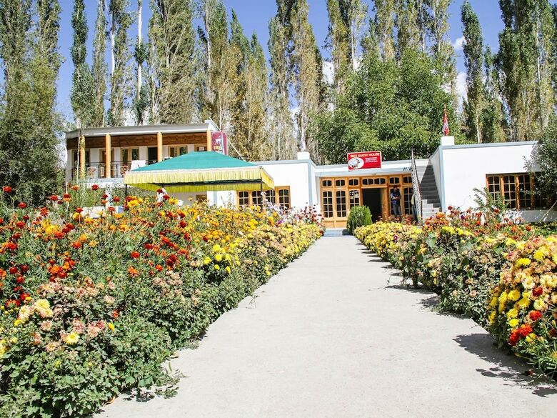Hotel Ibex Guest House