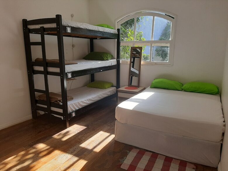 Hostal Beach House Ilha Da Gigoia