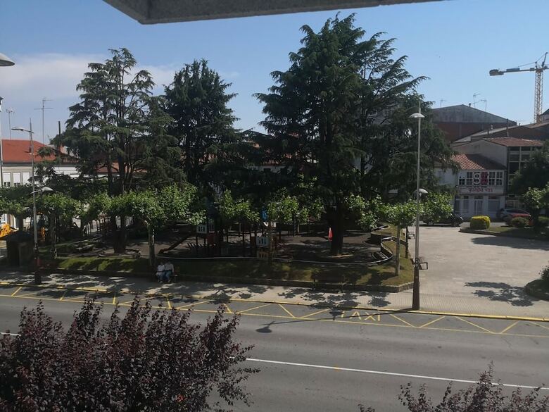 Hostal Albergue Arraigos