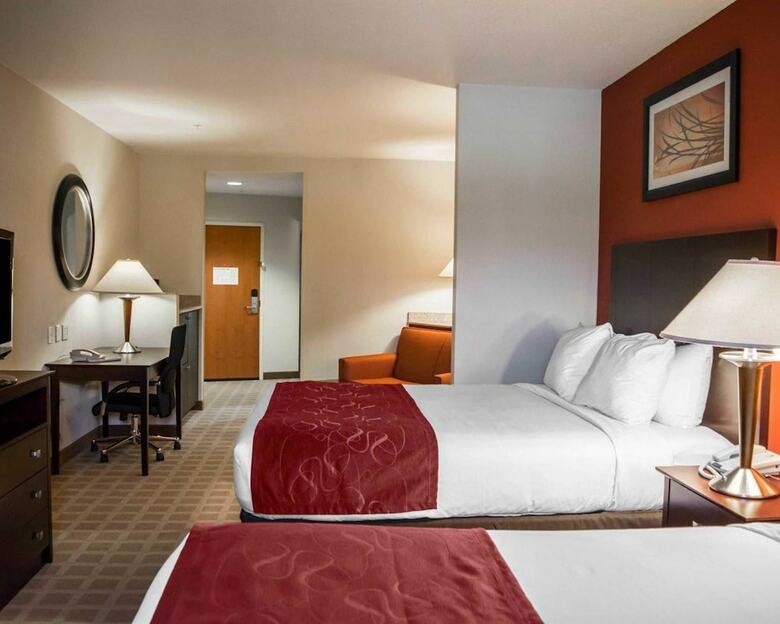 Hotel Comfort Suites Vero Beach I-95