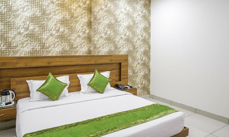 Hotel Treebo Trip Kapil Royalista