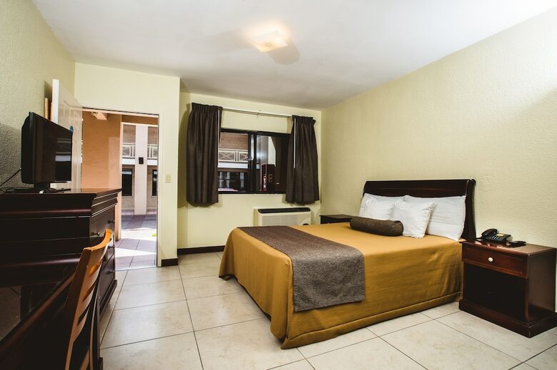 Hotel Del Mar Inn Rosarito