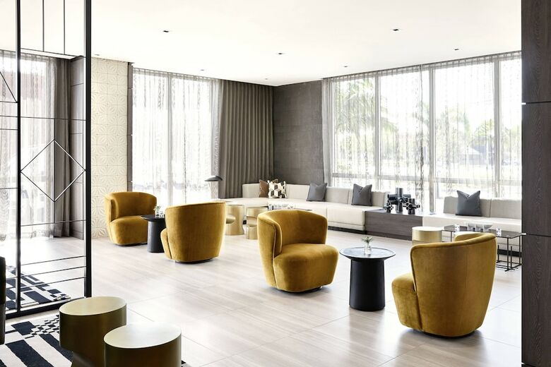 AC Hotel By Marriott Miami Airport West/doral