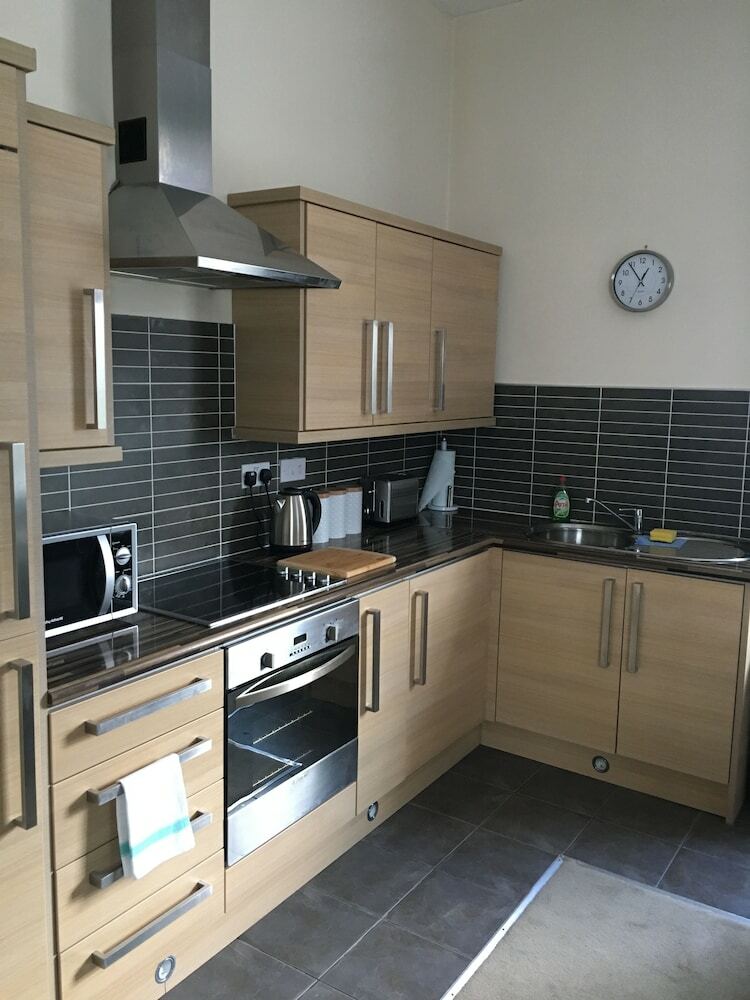 Peel House Apartments