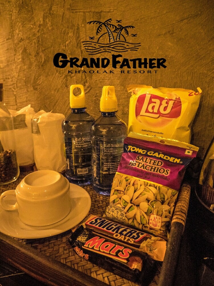 Hotel Grandfather Khao Lak Resort