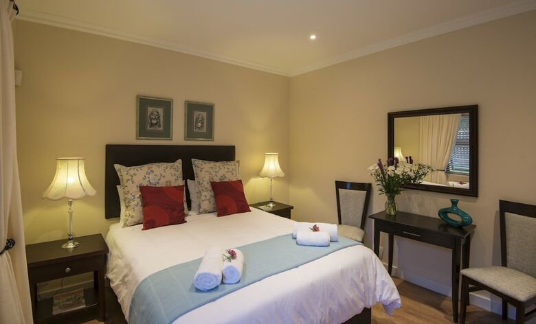Hotel Somerzicht Guesthouse