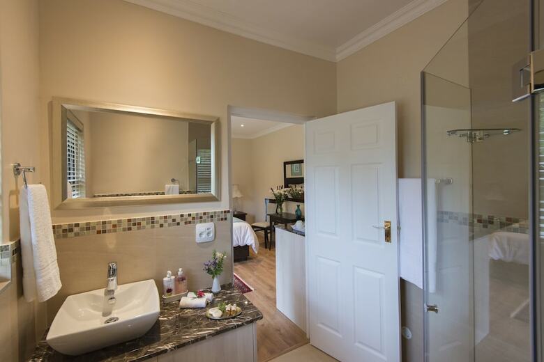 Hotel Somerzicht Guesthouse