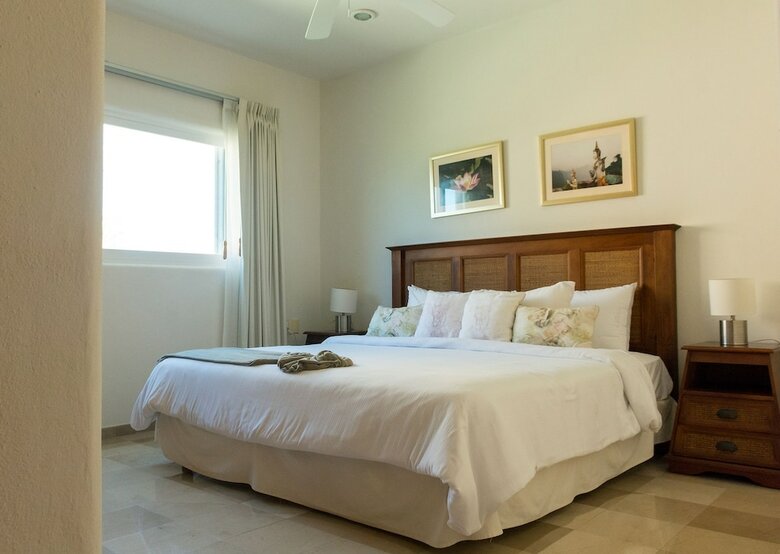 Apartamentos Costa Brava B2. The Horizon Right In Front Your Sight