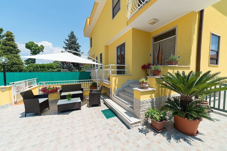 Agroturismo Il Melograno Da Pina