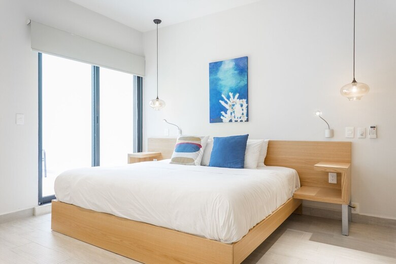 Opal Suites Apartments By Homing Bird.