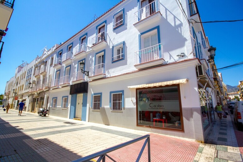 Apartamentos Centro Nerja Canovas Marimel 102