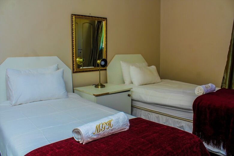 Hotel Madonsa Guest House