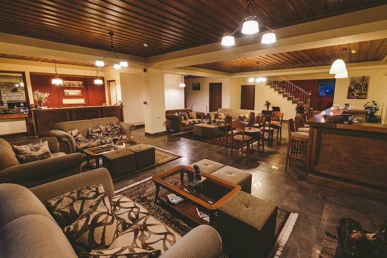Hotel Thea Mainalou