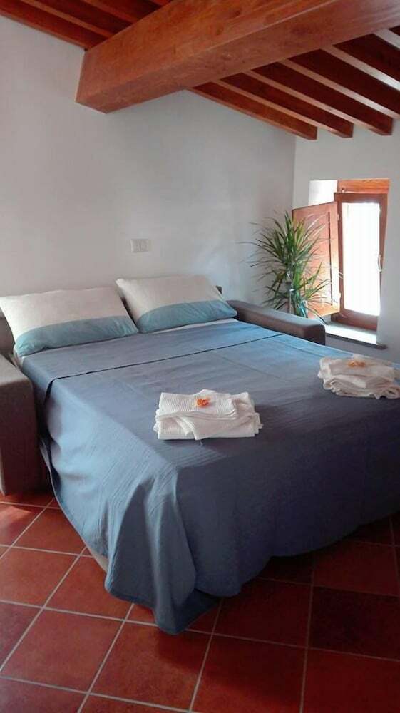 Bed & Breakfast Casetta Di Vicolo Corto