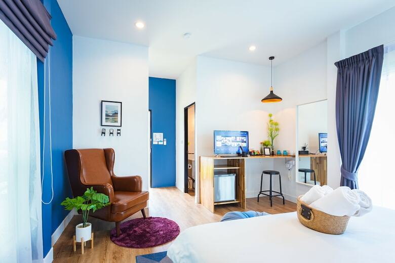 Hotel The Seaton House Phuket