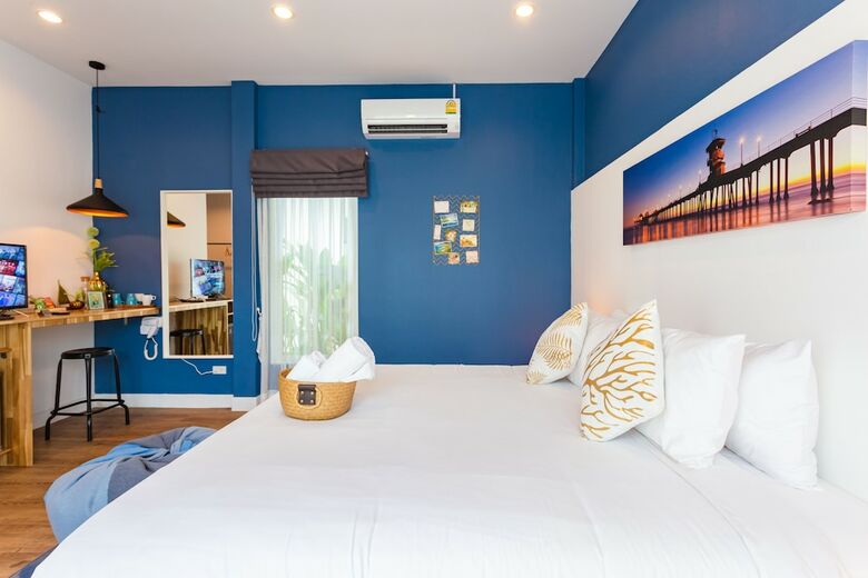Hotel The Seaton House Phuket