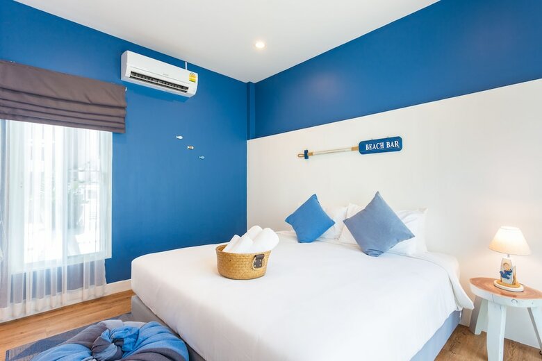 Hotel The Seaton House Phuket