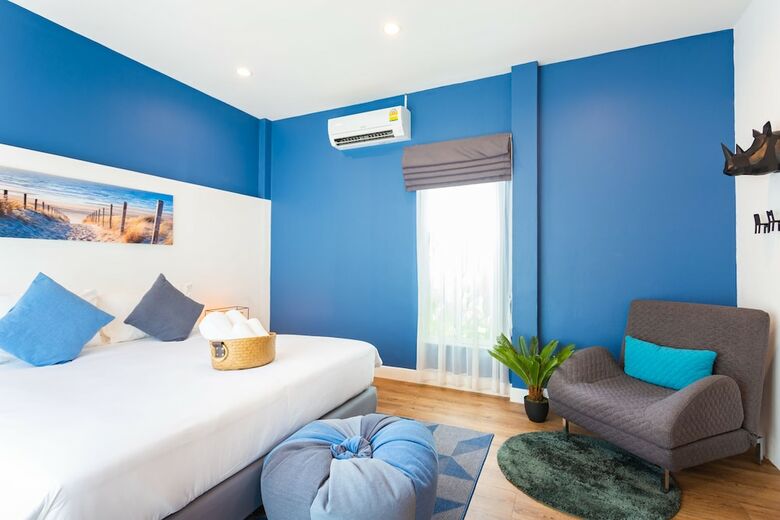 Hotel The Seaton House Phuket