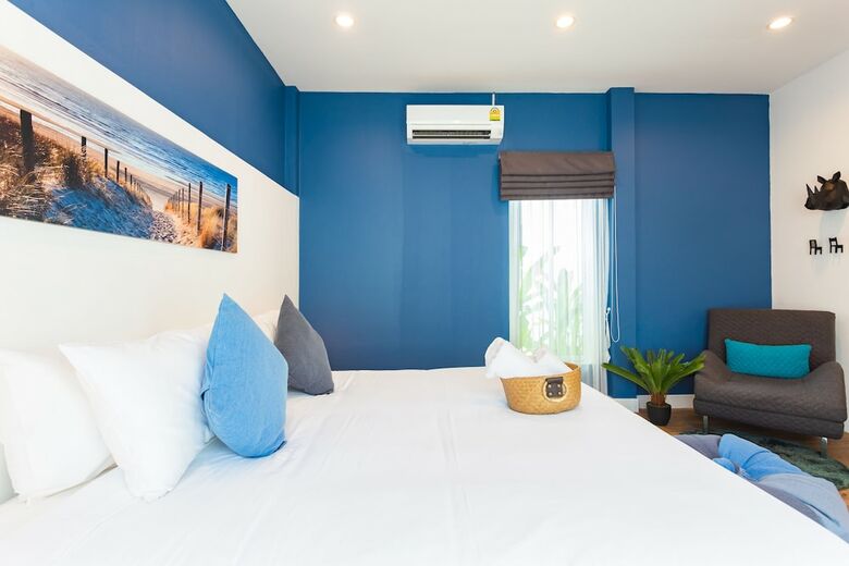 Hotel The Seaton House Phuket