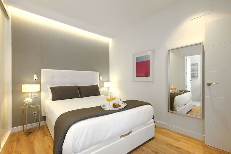 Apartamentos Angel Suite - Madflats Collection