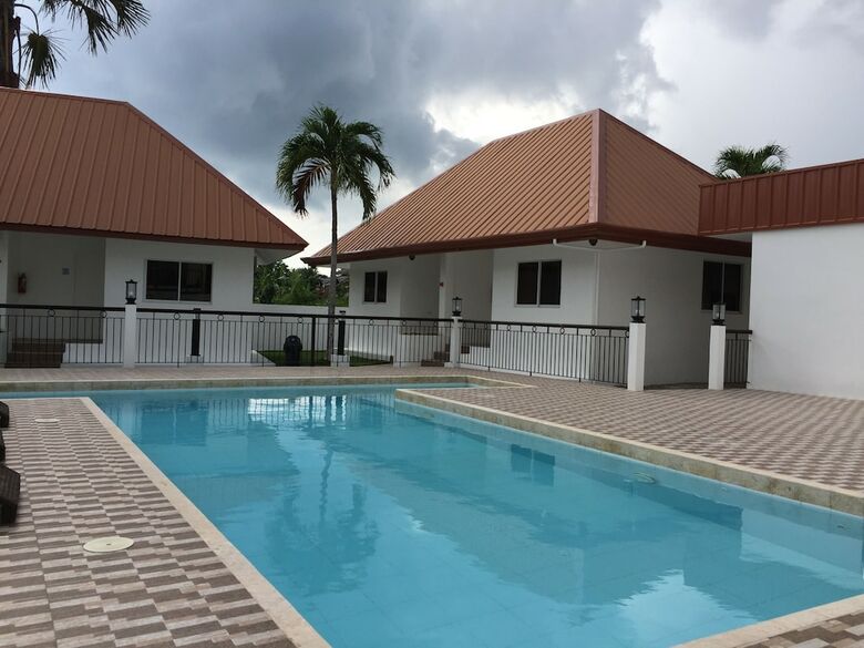Heartland Hotel Service Rooms And Apartments