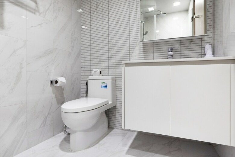 Hyde Sukhumvit 11 By Favstay
