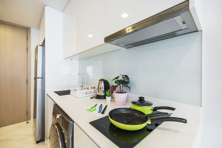 Hyde Sukhumvit 11 By Favstay