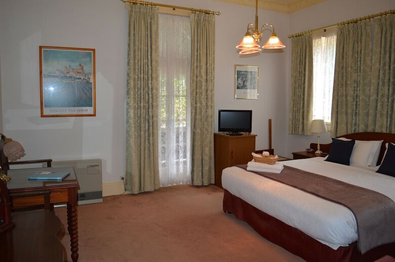 Bed & Breakfast The Dragonfly North West