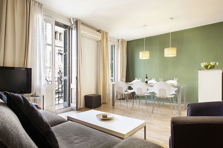 Habitat Apartments Plaza Espa�a