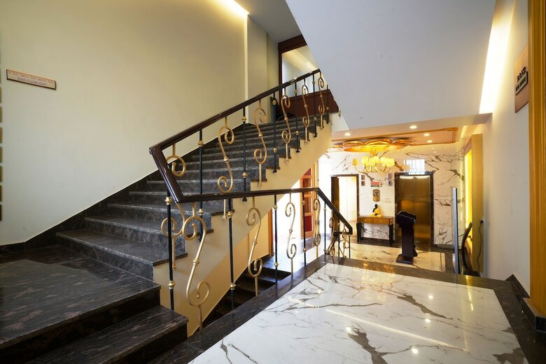 Hotel All Heavens Gold
